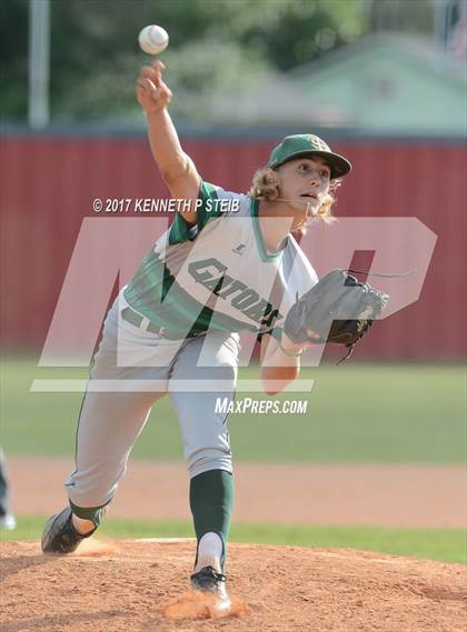 Thumbnail 3 in South Terrebonne @ Assumption (LHSAA 4A Bi-District Playoff) photogallery.