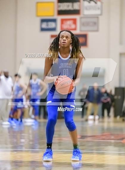 Thumbnail 3 in Marshall vs. Oscar Smith photogallery.
