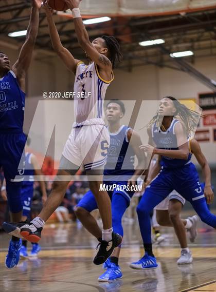 Thumbnail 3 in Marshall vs. Oscar Smith photogallery.