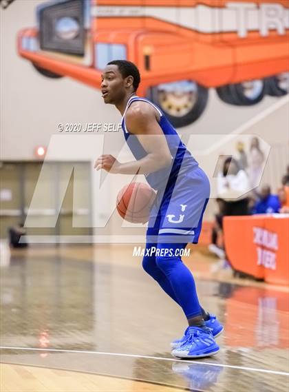 Thumbnail 3 in Marshall vs. Oscar Smith photogallery.