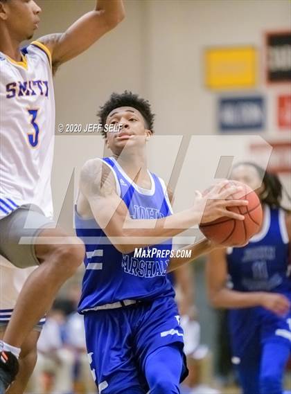 Thumbnail 1 in Marshall vs. Oscar Smith photogallery.