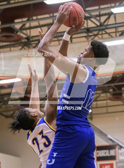 Thumbnail 2 in Marshall vs. Oscar Smith photogallery.