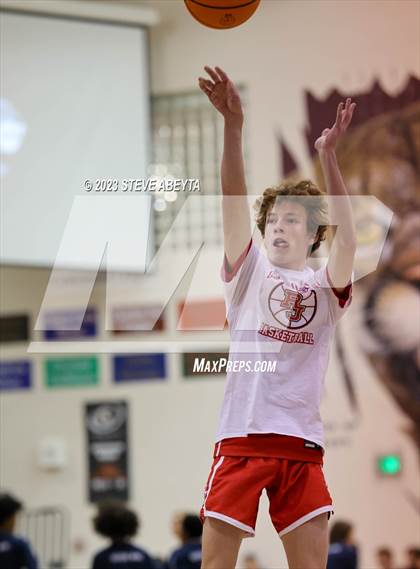 Thumbnail 1 in Regis Jesuit @ Cherokee Trail photogallery.
