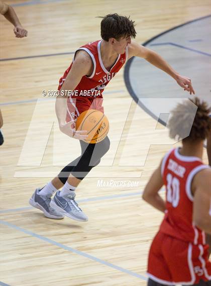 Thumbnail 3 in Regis Jesuit @ Cherokee Trail photogallery.