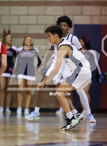 Thumbnail 3 in Regis Jesuit @ Cherokee Trail photogallery.