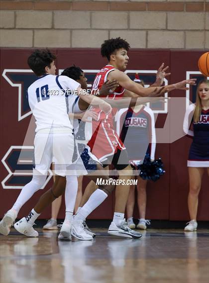 Thumbnail 2 in Regis Jesuit @ Cherokee Trail photogallery.