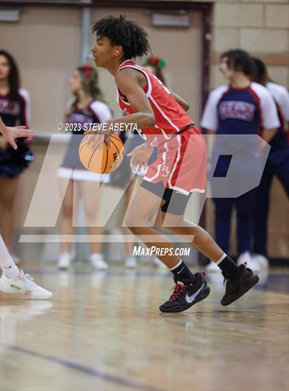Thumbnail 3 in Regis Jesuit @ Cherokee Trail photogallery.