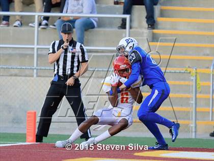 Thumbnail 1 in Mt. Carmel vs. Rancho Bernardo (CIF SDS D2 Final) photogallery.