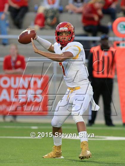 Thumbnail 2 in Mt. Carmel vs. Rancho Bernardo (CIF SDS D2 Final) photogallery.