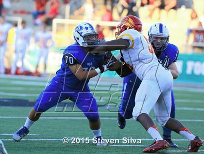 Thumbnail 2 in Mt. Carmel vs. Rancho Bernardo (CIF SDS D2 Final) photogallery.