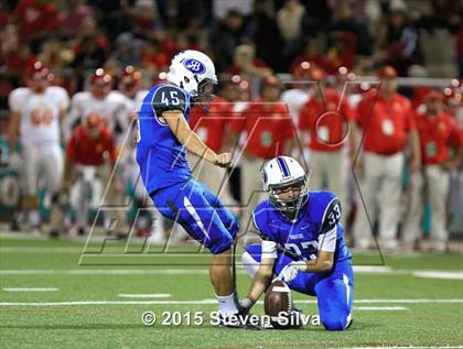 Thumbnail 2 in Mt. Carmel vs. Rancho Bernardo (CIF SDS D2 Final) photogallery.