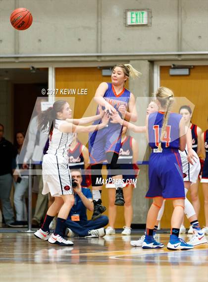 Thumbnail 2 in Timpview vs. Springville (UHSAA 4A Quarterfinal) photogallery.