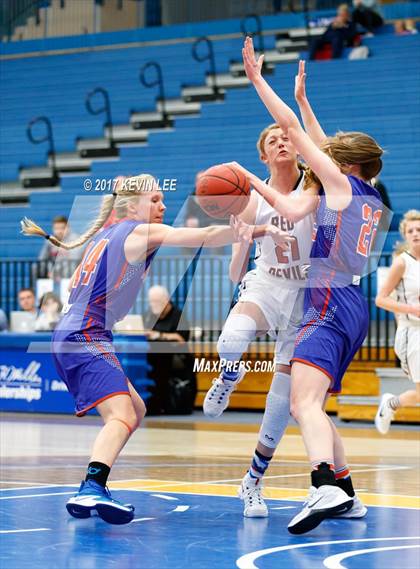 Thumbnail 2 in Timpview vs. Springville (UHSAA 4A Quarterfinal) photogallery.