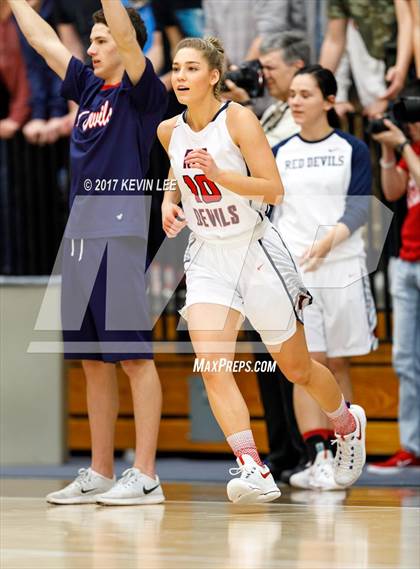 Thumbnail 2 in Timpview vs. Springville (UHSAA 4A Quarterfinal) photogallery.