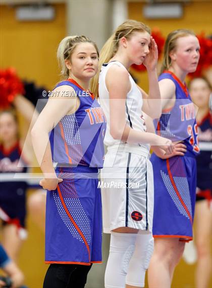 Thumbnail 3 in Timpview vs. Springville (UHSAA 4A Quarterfinal) photogallery.