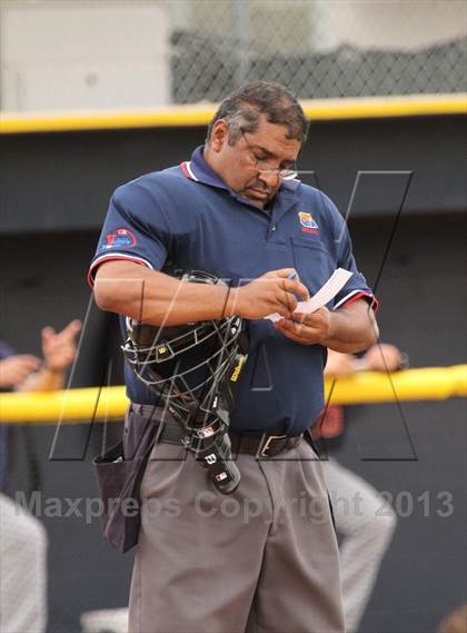 Thumbnail 1 in Cholla @ Flowing Wells photogallery.