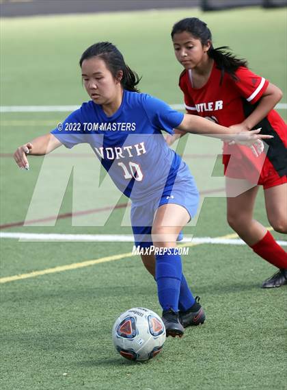 Thumbnail 2 in Butler vs. North Mecklenburg photogallery.