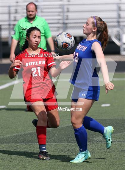 Thumbnail 2 in Butler vs. North Mecklenburg photogallery.