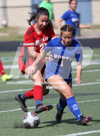 Thumbnail 3 in Butler vs. North Mecklenburg photogallery.