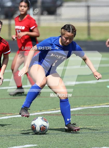 Thumbnail 2 in Butler vs. North Mecklenburg photogallery.