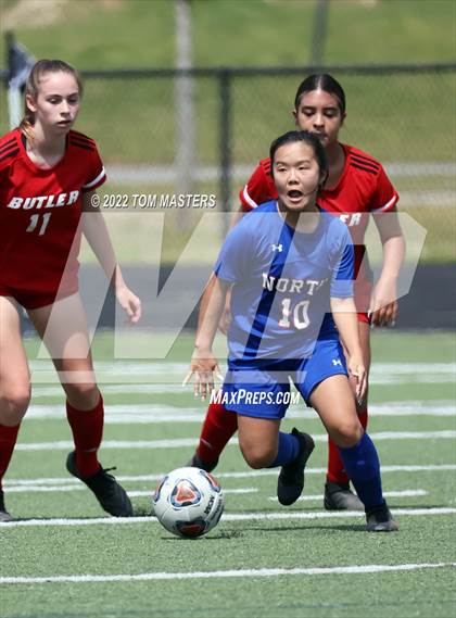 Thumbnail 2 in Butler vs. North Mecklenburg photogallery.