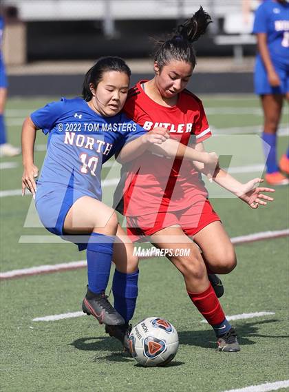 Thumbnail 2 in Butler vs. North Mecklenburg photogallery.