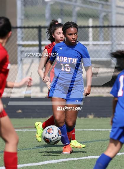Thumbnail 1 in Butler vs. North Mecklenburg photogallery.
