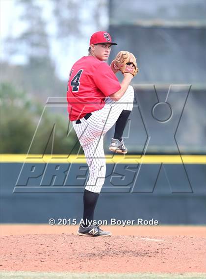Thumbnail 3 in San Clemente vs. College Station (National High School Invitational) photogallery.