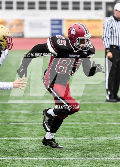 Thumbnail 3 in Boston College High @ Brockton photogallery.