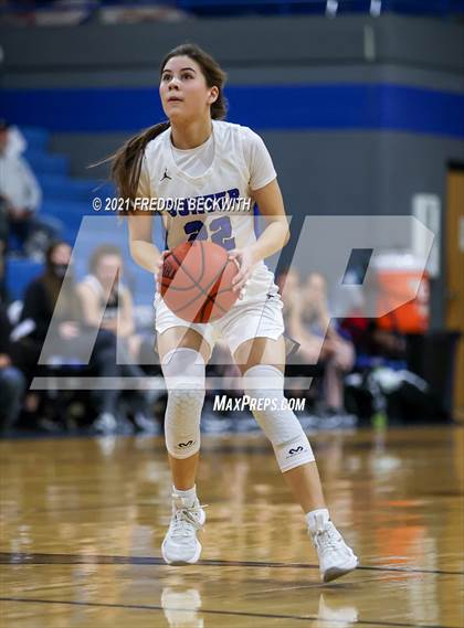 Thumbnail 2 in Howe @ Gunter photogallery.