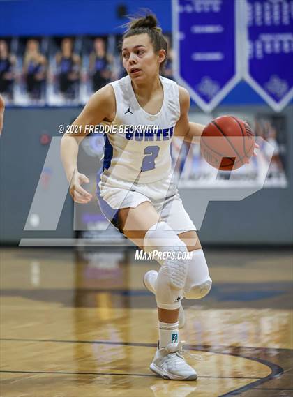 Thumbnail 3 in Howe @ Gunter photogallery.