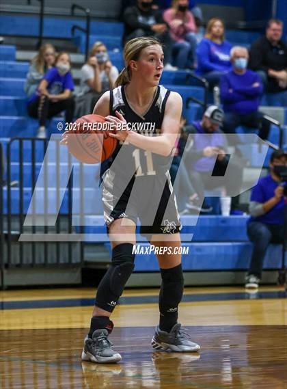 Thumbnail 3 in Howe @ Gunter photogallery.