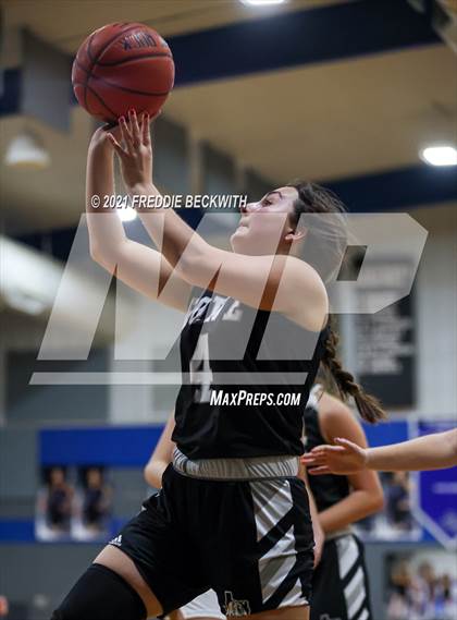 Thumbnail 1 in Howe @ Gunter photogallery.