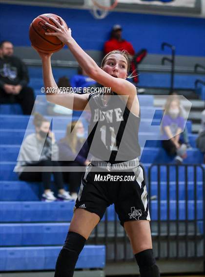 Thumbnail 1 in Howe @ Gunter photogallery.