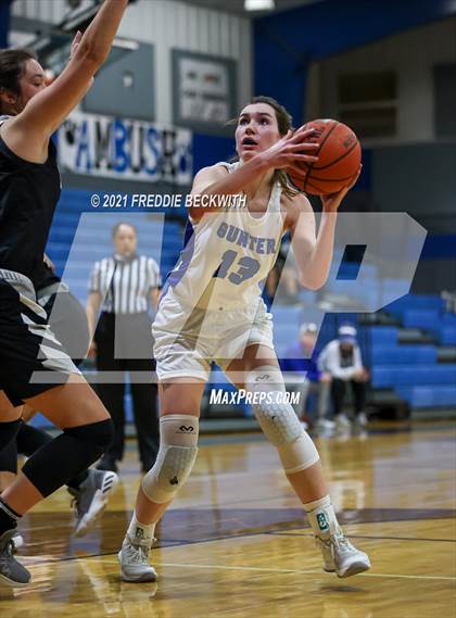 Thumbnail 3 in Howe @ Gunter photogallery.
