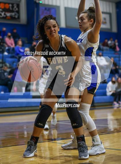 Thumbnail 1 in Howe @ Gunter photogallery.