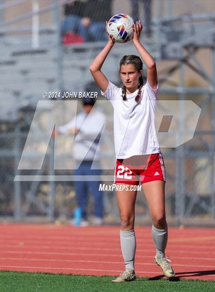 Thumbnail 3 in Truckee vs. South Tahoe (NIAA 3A State Finals) photogallery.