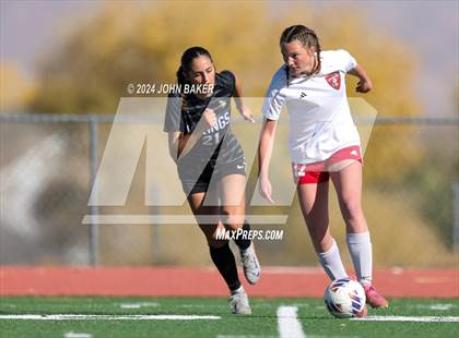 Thumbnail 1 in Truckee vs. South Tahoe (NIAA 3A State Finals) photogallery.