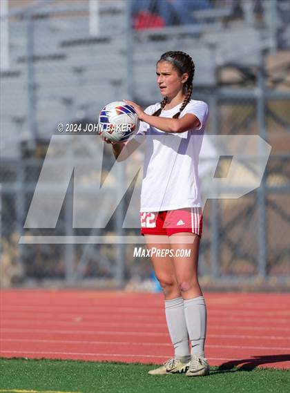 Thumbnail 2 in Truckee vs. South Tahoe (NIAA 3A State Finals) photogallery.