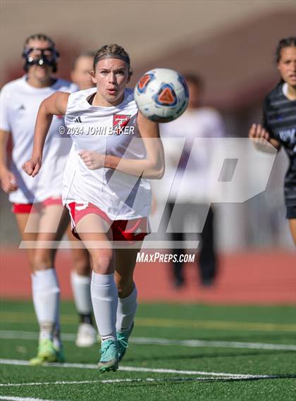 Thumbnail 3 in Truckee vs. South Tahoe (NIAA 3A State Finals) photogallery.