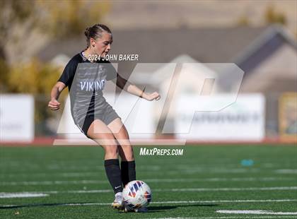 Thumbnail 3 in Truckee vs. South Tahoe (NIAA 3A State Finals) photogallery.