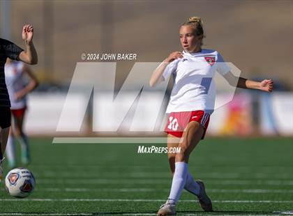 Thumbnail 1 in Truckee vs. South Tahoe (NIAA 3A State Finals) photogallery.