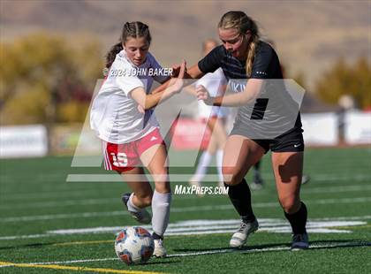 Thumbnail 2 in Truckee vs. South Tahoe (NIAA 3A State Finals) photogallery.