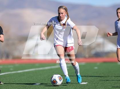 Thumbnail 1 in Truckee vs. South Tahoe (NIAA 3A State Finals) photogallery.