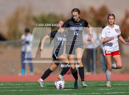 Thumbnail 1 in Truckee vs. South Tahoe (NIAA 3A State Finals) photogallery.