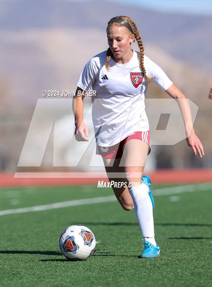 Thumbnail 2 in Truckee vs. South Tahoe (NIAA 3A State Finals) photogallery.