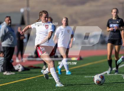 Thumbnail 1 in Truckee vs. South Tahoe (NIAA 3A State Finals) photogallery.