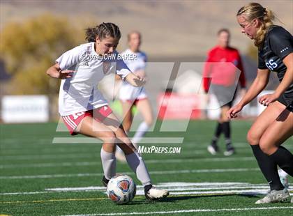 Thumbnail 3 in Truckee vs. South Tahoe (NIAA 3A State Finals) photogallery.