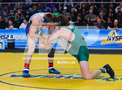 Thumbnail 1 in NYSPHSAA Wrestling Championships - Finals 160 lbs - 285 lbs photogallery.