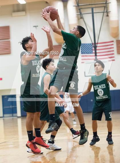 Thumbnail 3 in FR: Holmes @ O'Connor (Freshman B) photogallery.